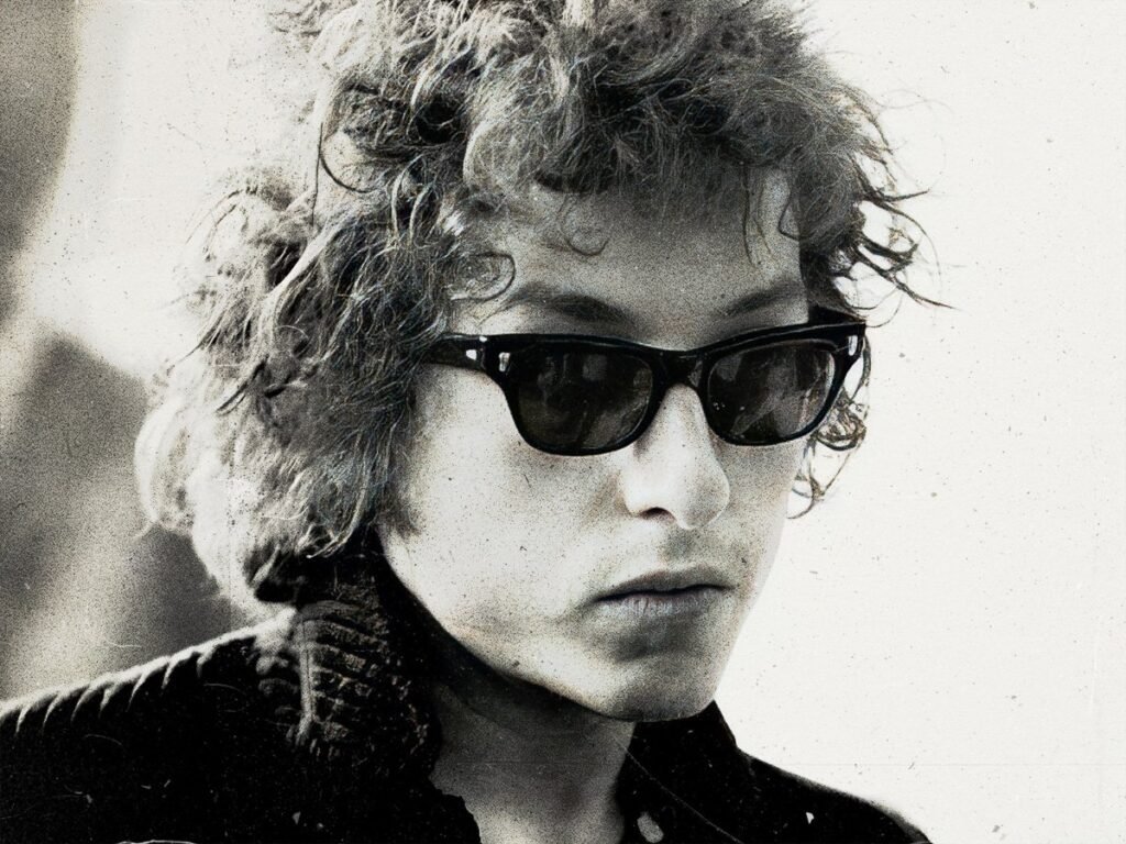Bob Dylan names the closing “natural” rock and roll band