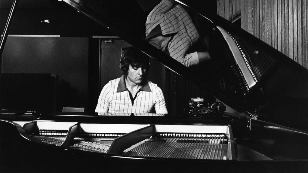 “He was once a outstanding musician and buddy.” Jeff Lynne will pay tribute to Electrical Gentle Orchestra keyboard participant Richard Tandy, who has died elderly 76
