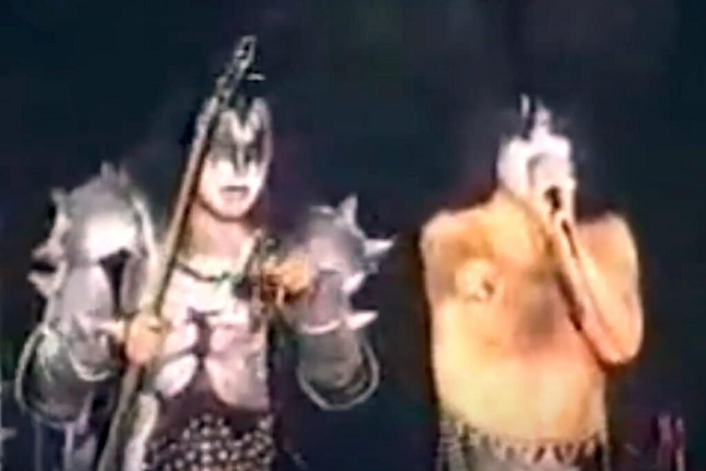10 Lovers Who Went Too A long way at Live shows
