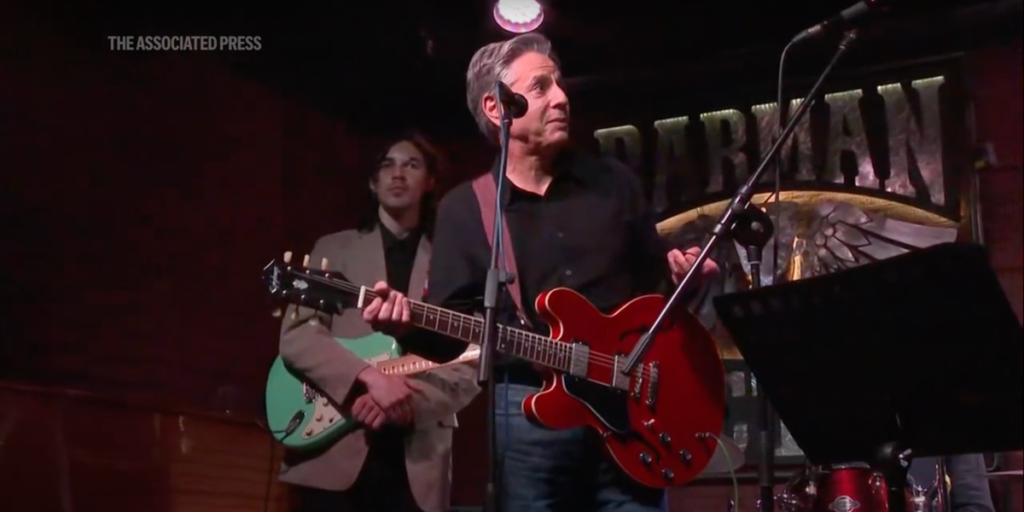 Antony Blinken performs rock tune in Ukraine