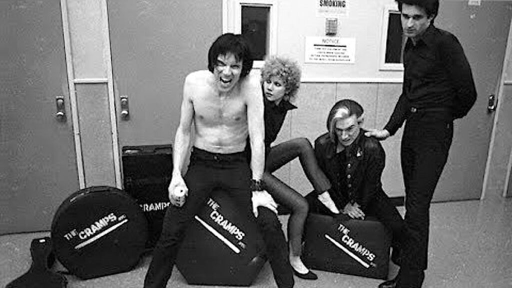 “Anyone instructed me you individuals are loopy, however I am not so positive about that. You appear to be okay to me.” On June 13, 1978, The Cramps performed a riotous gig for the citizens of a Californian psychiatric health center. They did not wish to go away