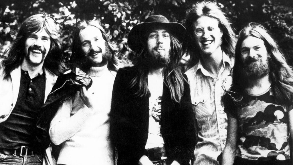 “I stated, ‘What’s this – “Run For House?’ He stated, ‘Oh, that’s simply shite’”: Lindisfarne’s biggest-selling hit, like such a lot of, used to be a cheerful twist of fate