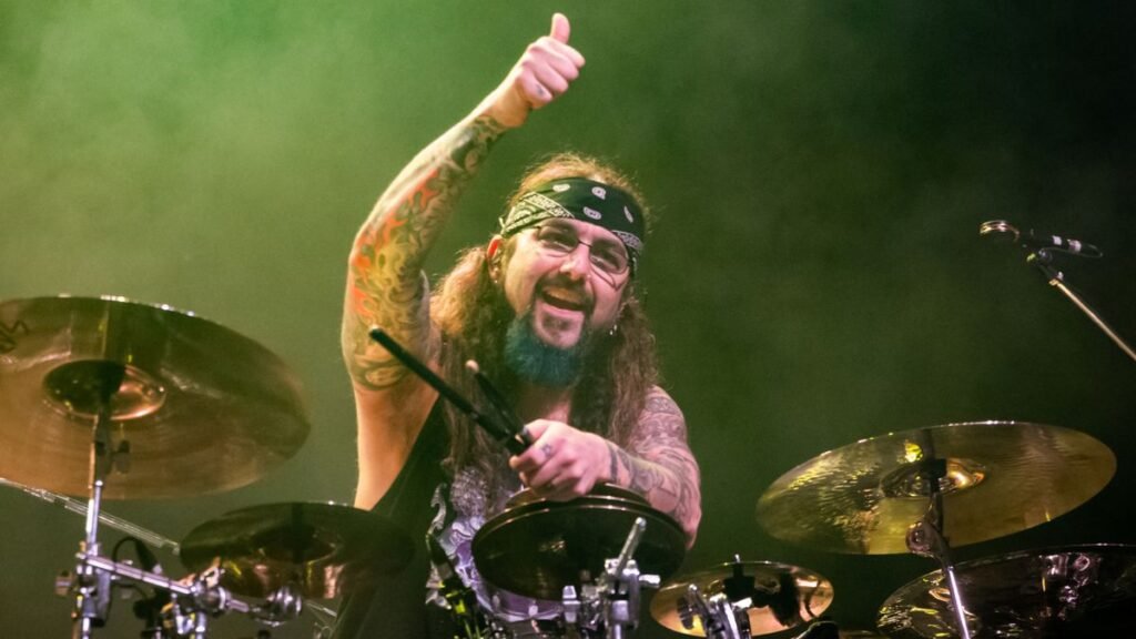 “In the event you pay attention to Scenes From A Reminiscence thru Black Clouds & Silver Linings, that’s the sound and elegance”: Mike Portnoy teases what to anticipate from new Dream Theater album