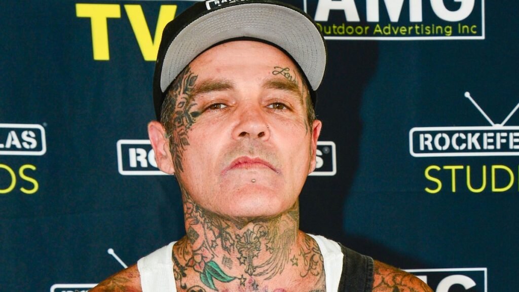 Loopy The city frontman Shifty Shellshock lifeless at 49