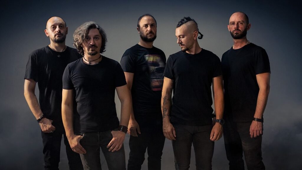 Kingcrow percentage video for emotive new singe Kintsugi
