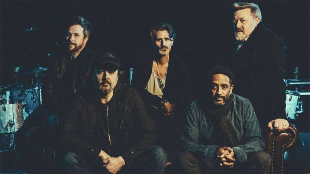 “We saved binning stuff that sounded too similar to us… 10 albums in, it’s were given to really feel other”: Prog was once at all times in Elbow’s track, nevertheless it’s prematurely on Audio Vertigo “We saved binning stuff that sounded too similar to us… 10 albums in, it’s were given to really feel other”: Prog was once at all times in Elbow’s track, nevertheless it’s prematurely on Audio Vertigo