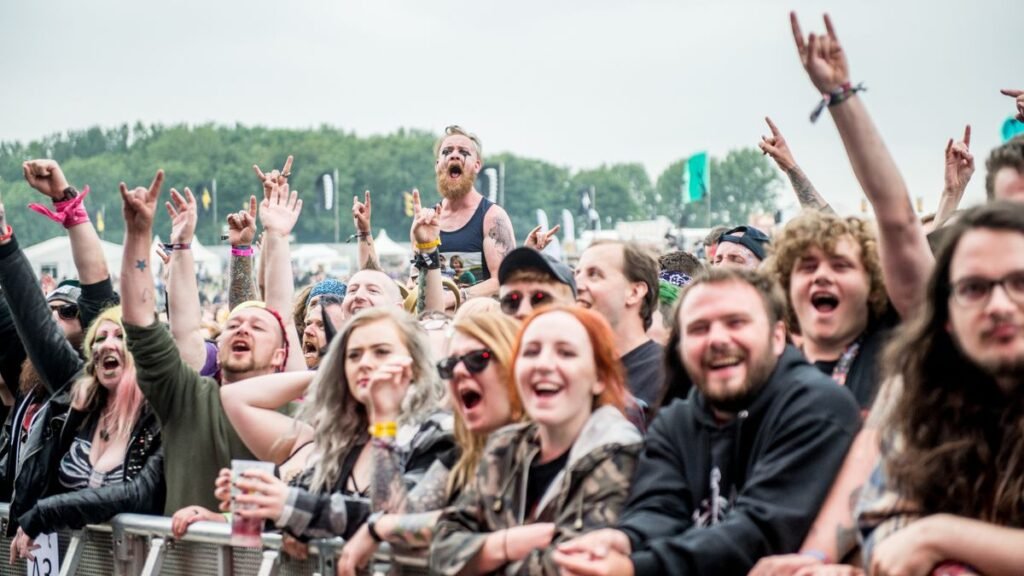 Barclays will not be sponsoring Obtain, Isle Of Wight or Latitude fairs following artist protests and cancellations