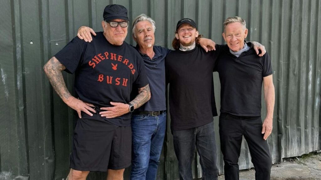 The Intercourse Pistols to play By no means Thoughts The Bollocks in complete with Frank Carter at two fundraiser presentations The Intercourse Pistols to play By no means Thoughts The Bollocks in complete with Frank Carter at two fundraiser presentations