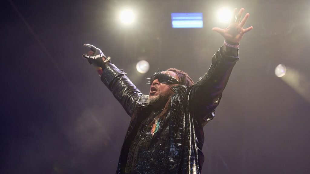 “It will simply be the best Skindred display of all time.” Benji Webbe’s ragga steel birthday celebration boys thieve Friday evening at Glastonbury “It will simply be the best Skindred display of all time.” Benji Webbe’s ragga steel birthday celebration boys thieve Friday evening at Glastonbury