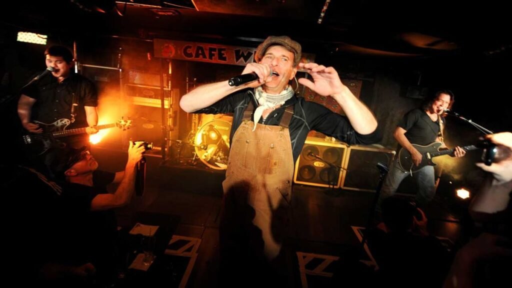 What took place when Van Halen performed at Cafe Wha? in New York