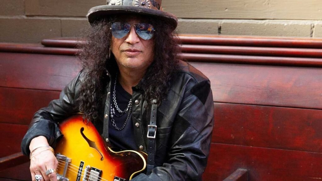 Slash cancels 4 displays on S.E.R.P.E.N.T. excursion because of “unforseen cases”