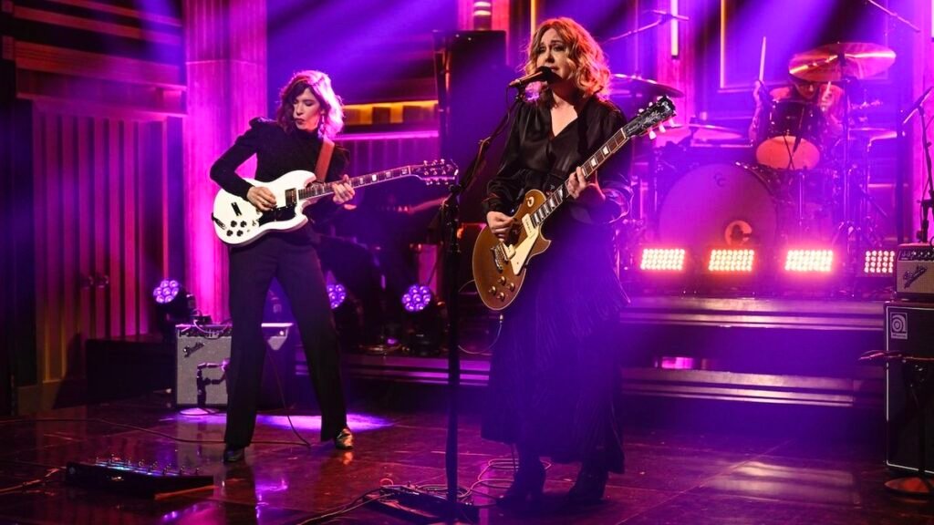 Each Sleater-Kinney album ranked from worst to perfect