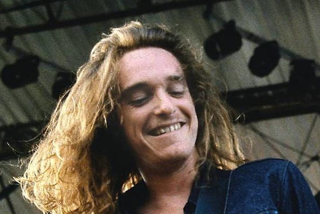 Metallica Release Virtual Cliff Burton Showcase in On-line Museum